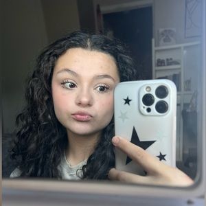 Meet your Posher, Marcella